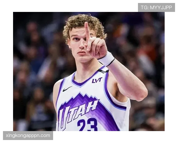 比上季更主动挡拆外线，马尔卡宁拉开空间助持续得分