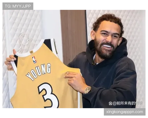 特雷·杨连续三分拉开差距，提升亚特兰大关键时刻得分能力