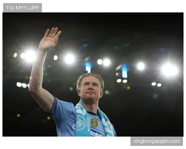 从切尔西弃将到英超核心：萨拉赫与德布劳内的转型路径与地位差异解析